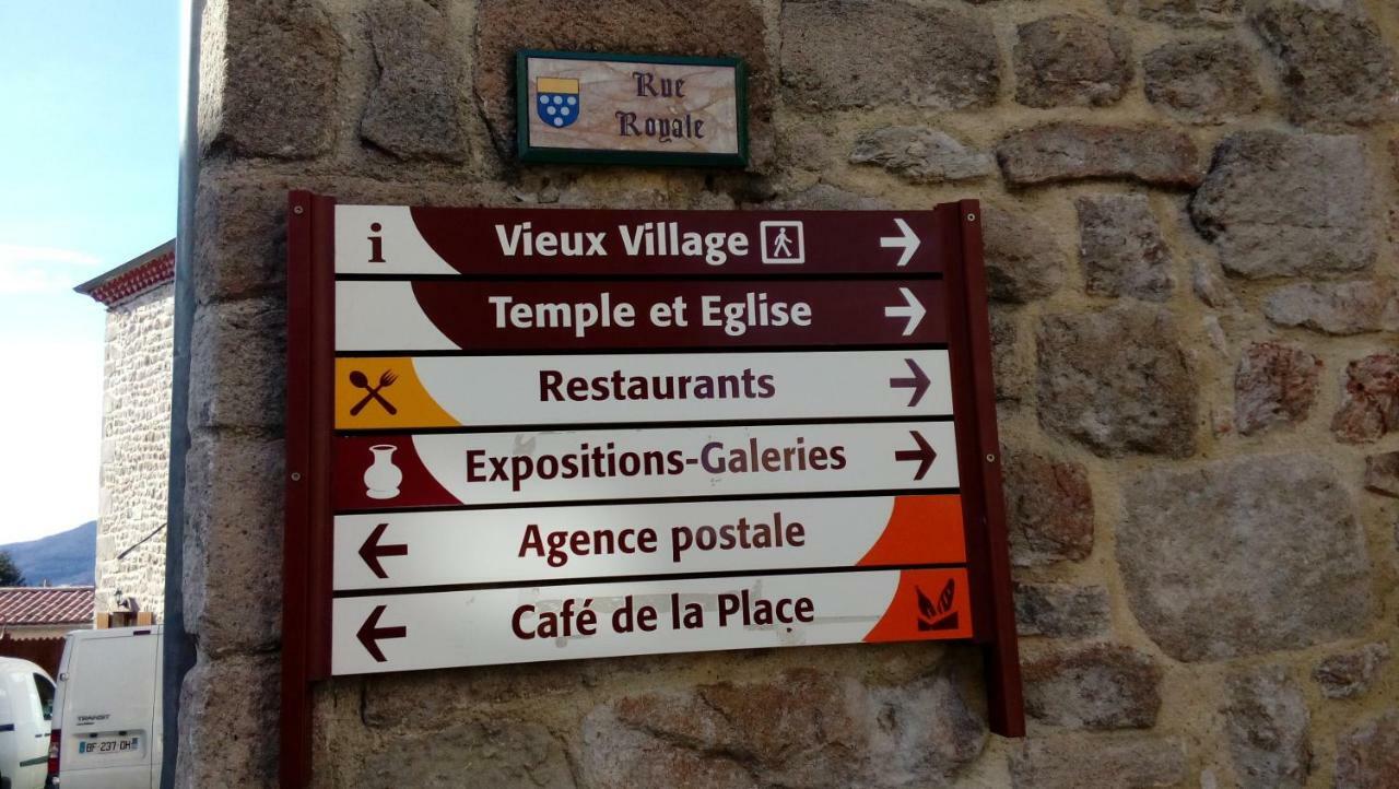 Les Soleillas pour votre zen'ittude Chalencon Extérieur photo